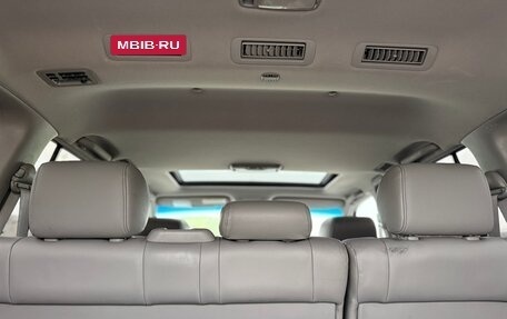 Toyota Land Cruiser 100 рестайлинг 2, 2006 год, 1 700 000 рублей, 8 фотография