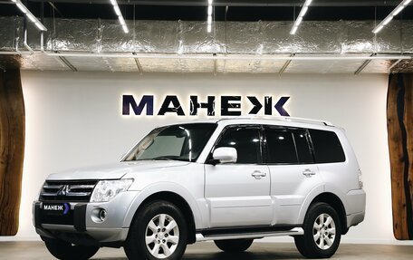 Mitsubishi Pajero IV, 2011 год, 1 920 000 рублей, 3 фотография