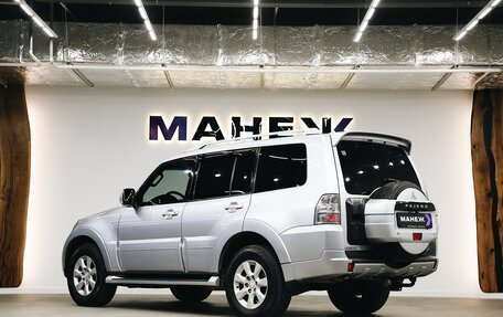 Mitsubishi Pajero IV, 2011 год, 1 920 000 рублей, 6 фотография
