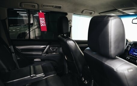 Mitsubishi Pajero IV, 2011 год, 1 920 000 рублей, 13 фотография