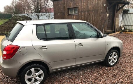 Skoda Fabia II, 2012 год, 750 000 рублей, 10 фотография