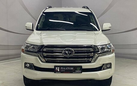 Toyota Land Cruiser 200, 2016 год, 6 150 000 рублей, 2 фотография
