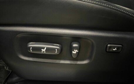 Toyota Land Cruiser 200, 2016 год, 6 150 000 рублей, 15 фотография