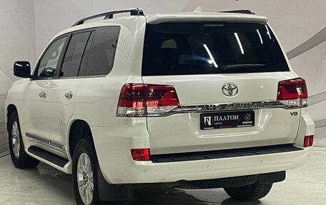 Toyota Land Cruiser 200, 2016 год, 6 150 000 рублей, 7 фотография