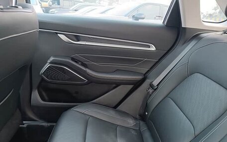 Geely Emgrand, 2022 год, 1 150 000 рублей, 14 фотография