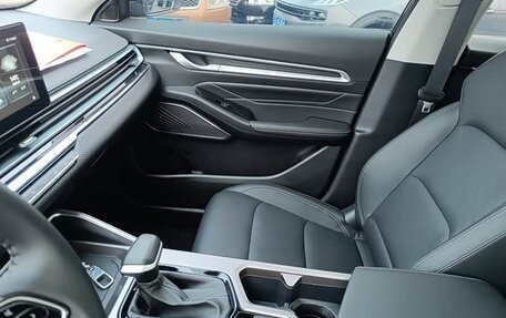 Geely Emgrand, 2022 год, 1 150 000 рублей, 9 фотография