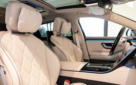 Mercedes-Benz Maybach S-Класс, 2024 год, 32 700 000 рублей, 24 фотография