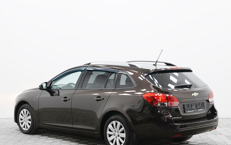 Chevrolet Cruze II, 2014 год, 890 000 рублей, 4 фотография