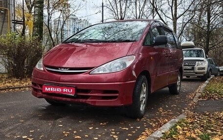 Toyota Estima III рестайлинг -2, 2001 год, 560 000 рублей, 1 фотография
