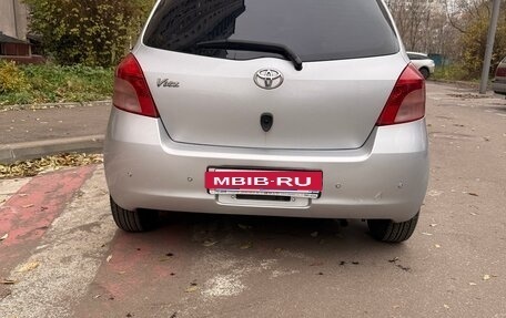 Toyota Vitz, 2005 год, 560 000 рублей, 1 фотография