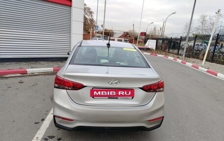 Hyundai Solaris II рестайлинг, 2017 год, 620 000 рублей, 6 фотография