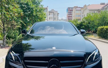 Mercedes-Benz E-Класс, 2016 год, 2 750 000 рублей, 2 фотография