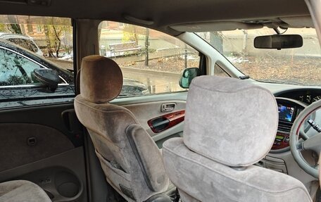 Toyota Estima III рестайлинг -2, 2001 год, 560 000 рублей, 4 фотография