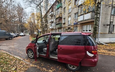 Toyota Estima III рестайлинг -2, 2001 год, 560 000 рублей, 10 фотография