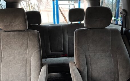 Toyota Estima III рестайлинг -2, 2001 год, 560 000 рублей, 16 фотография