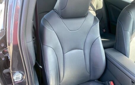 Toyota Prius IV XW50, 2019 год, 1 440 000 рублей, 19 фотография