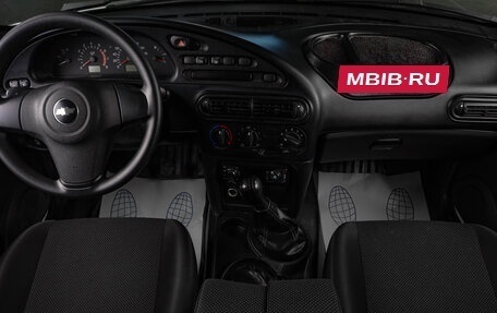 Chevrolet Niva I рестайлинг, 2015 год, 699 000 рублей, 13 фотография