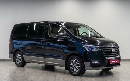 Hyundai H-1 II рестайлинг, 2019 год, 2 539 000 рублей, 1 фотография