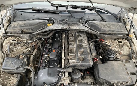 BMW 5 серия, 2003 год, 750 000 рублей, 10 фотография