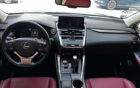 Lexus NX I, 2020 год, 2 350 000 рублей, 8 фотография