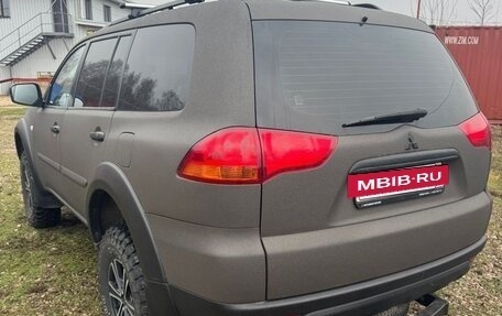 Mitsubishi Pajero Sport II рестайлинг, 2012 год, 1 750 000 рублей, 4 фотография