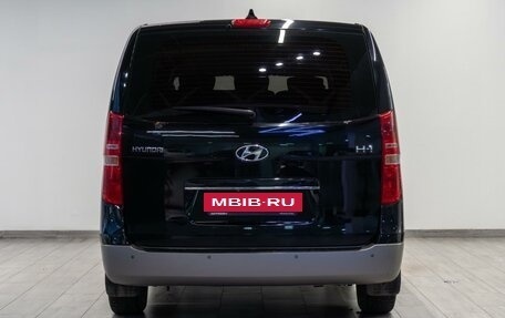 Hyundai H-1 II рестайлинг, 2019 год, 2 539 000 рублей, 4 фотография