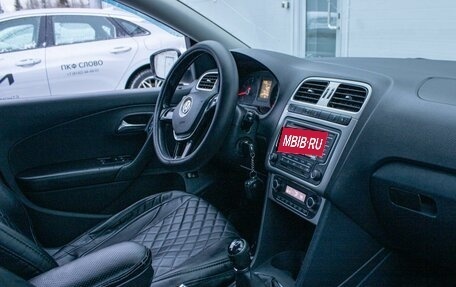 Volkswagen Polo VI (EU Market), 2015 год, 799 000 рублей, 13 фотография
