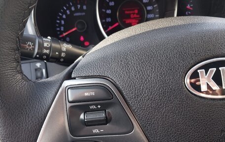 KIA Rio III рестайлинг, 2015 год, 950 000 рублей, 10 фотография