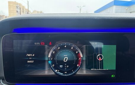 Mercedes-Benz E-Класс, 2018 год, 3 600 000 рублей, 8 фотография