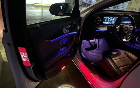 Mercedes-Benz E-Класс, 2018 год, 3 600 000 рублей, 16 фотография