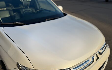 Mitsubishi Outlander III рестайлинг 3, 2012 год, 1 350 000 рублей, 14 фотография