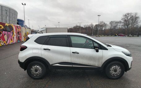 Renault Kaptur I рестайлинг, 2018 год, 1 250 000 рублей, 2 фотография