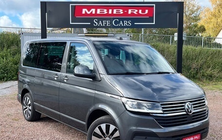 Volkswagen Multivan T6 рестайлинг, 2021 год, 6 100 000 рублей, 1 фотография