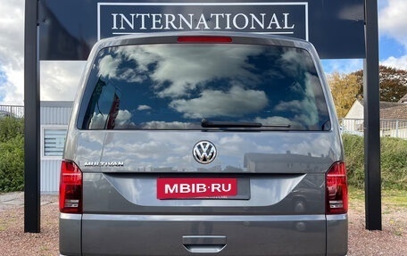 Volkswagen Multivan T6 рестайлинг, 2021 год, 6 100 000 рублей, 6 фотография