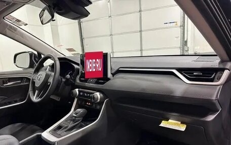 Toyota RAV4, 2025 год, 6 690 000 рублей, 18 фотография