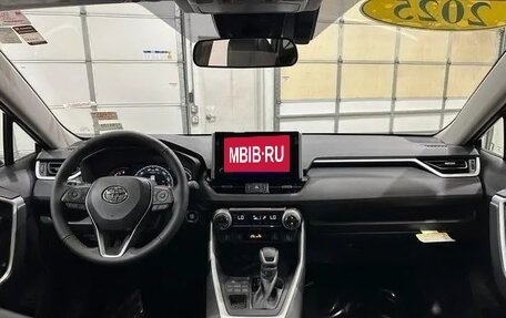 Toyota RAV4, 2025 год, 6 690 000 рублей, 16 фотография