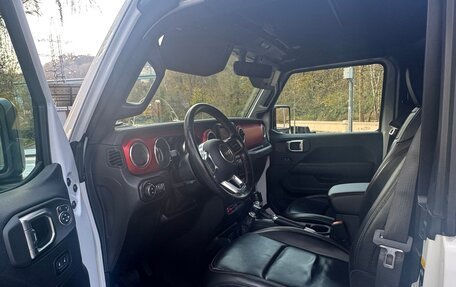 Jeep Wrangler, 2021 год, 5 800 000 рублей, 6 фотография