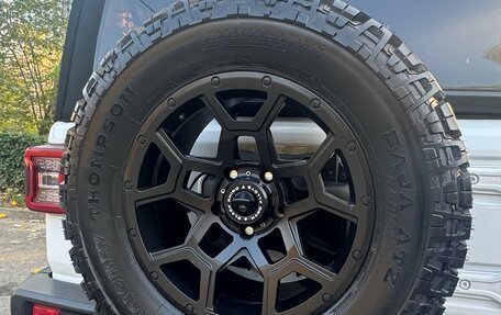 Jeep Wrangler, 2021 год, 5 800 000 рублей, 11 фотография