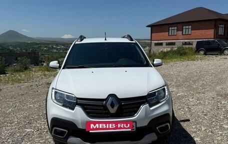 Renault Sandero II рестайлинг, 2020 год, 1 250 000 рублей, 5 фотография