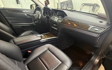 Mercedes-Benz E-Класс, 2013 год, 2 045 000 рублей, 4 фотография