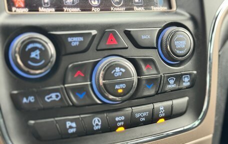 Jeep Grand Cherokee, 2016 год, 3 150 000 рублей, 26 фотография