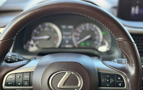 Lexus RX IV рестайлинг, 2017 год, 3 790 000 рублей, 8 фотография