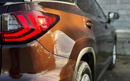 Lexus RX IV рестайлинг, 2017 год, 3 790 000 рублей, 4 фотография