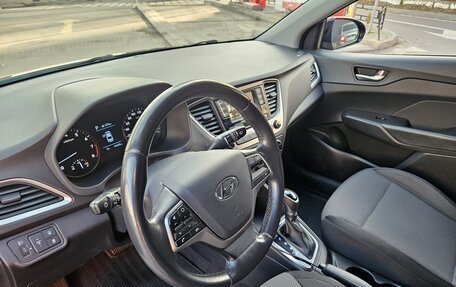 Hyundai Solaris II рестайлинг, 2017 год, 1 280 000 рублей, 6 фотография