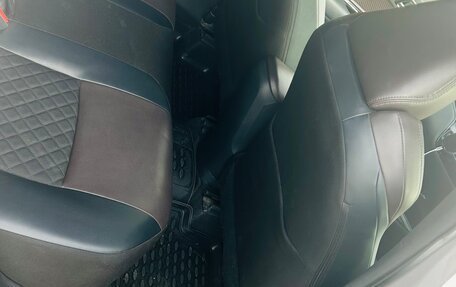 Toyota C-HR I рестайлинг, 2018 год, 2 000 000 рублей, 8 фотография