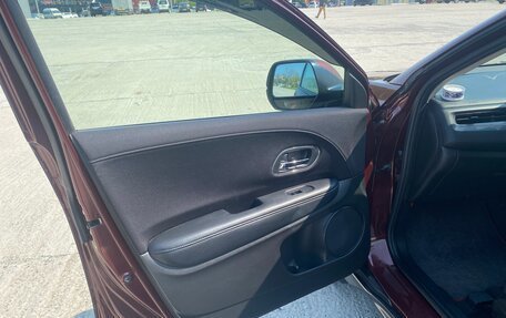 Honda Vezel, 2015 год, 1 700 000 рублей, 23 фотография