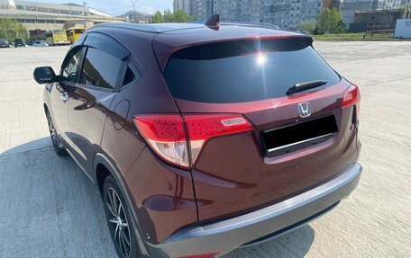 Honda Vezel, 2015 год, 1 700 000 рублей, 13 фотография