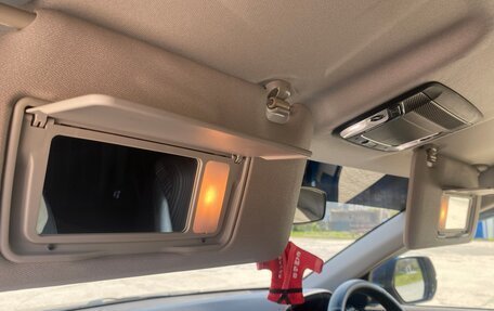 Honda Vezel, 2015 год, 1 700 000 рублей, 30 фотография