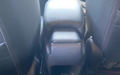 Honda Vezel, 2015 год, 1 700 000 рублей, 39 фотография