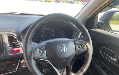 Honda Vezel, 2015 год, 1 700 000 рублей, 33 фотография